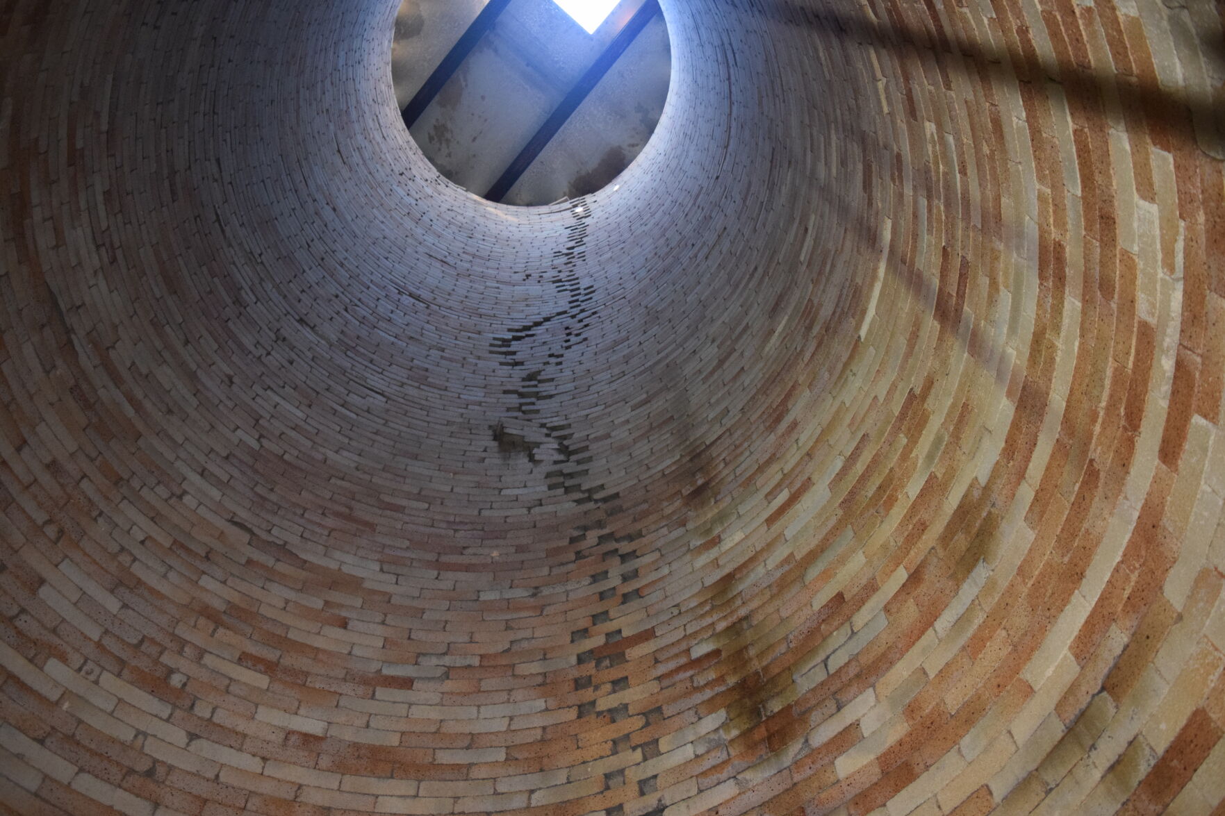 Smokestack crack